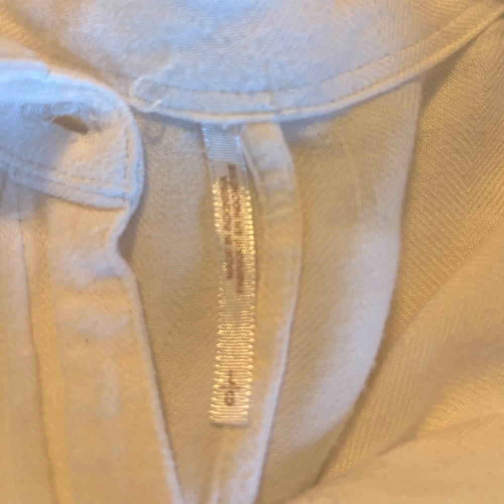 We the Free Oversized Women’s Off-White Button Down Collared Comfortable Shirt - Picture 5 of 6